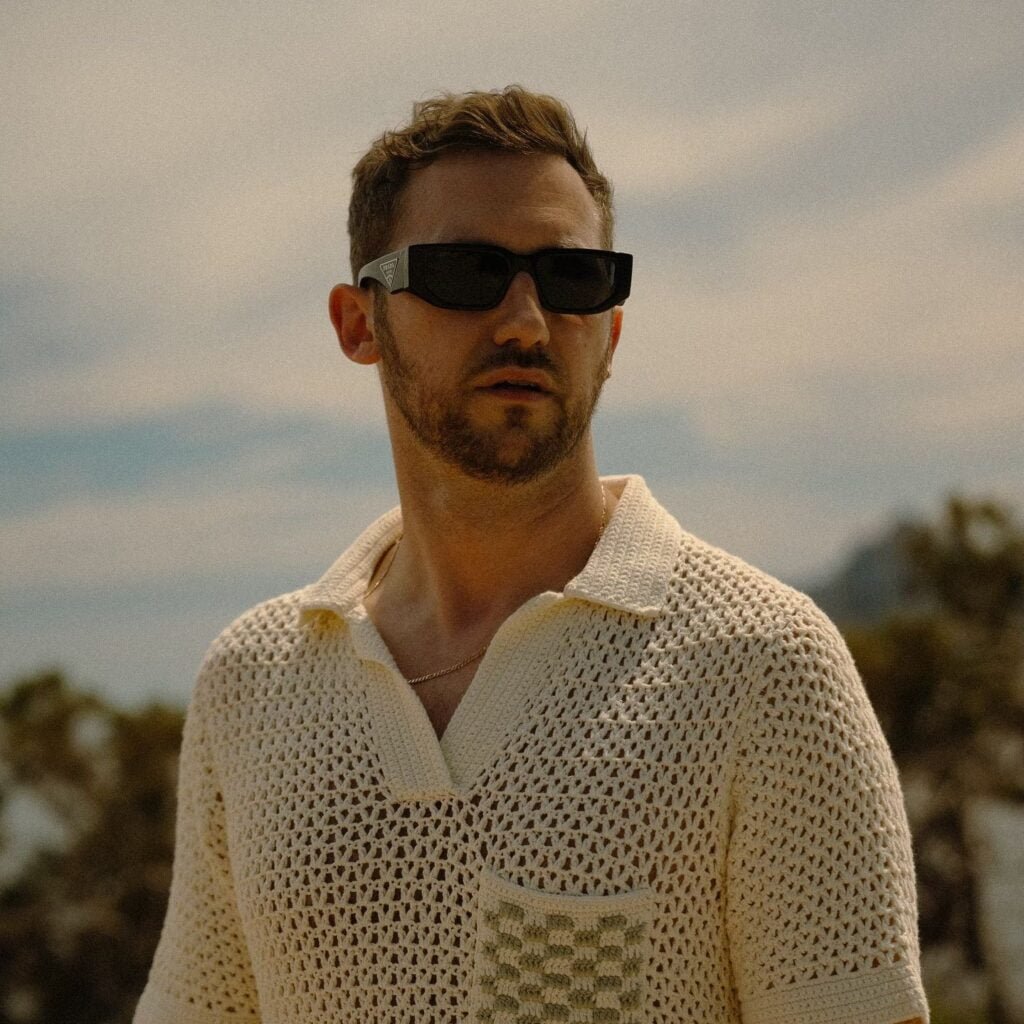 Microhertz With Archie Hamilton, Fleur Shore & Luuk Van Dijk 2